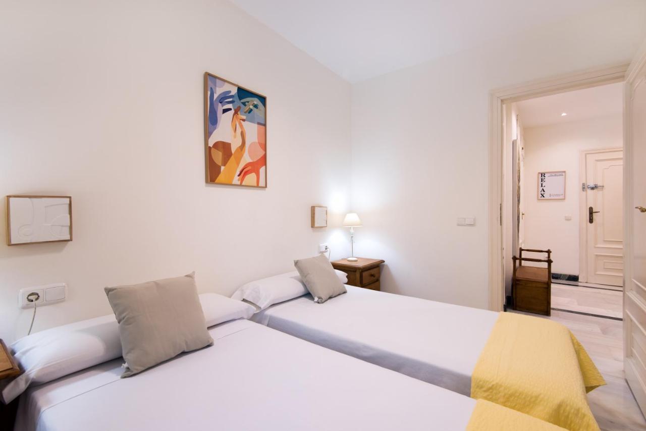 Rentandhomes Beachfront Marbella Center מראה חיצוני תמונה