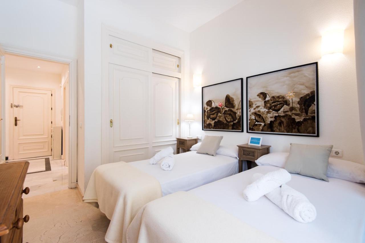 Rentandhomes Beachfront Marbella Center מראה חיצוני תמונה