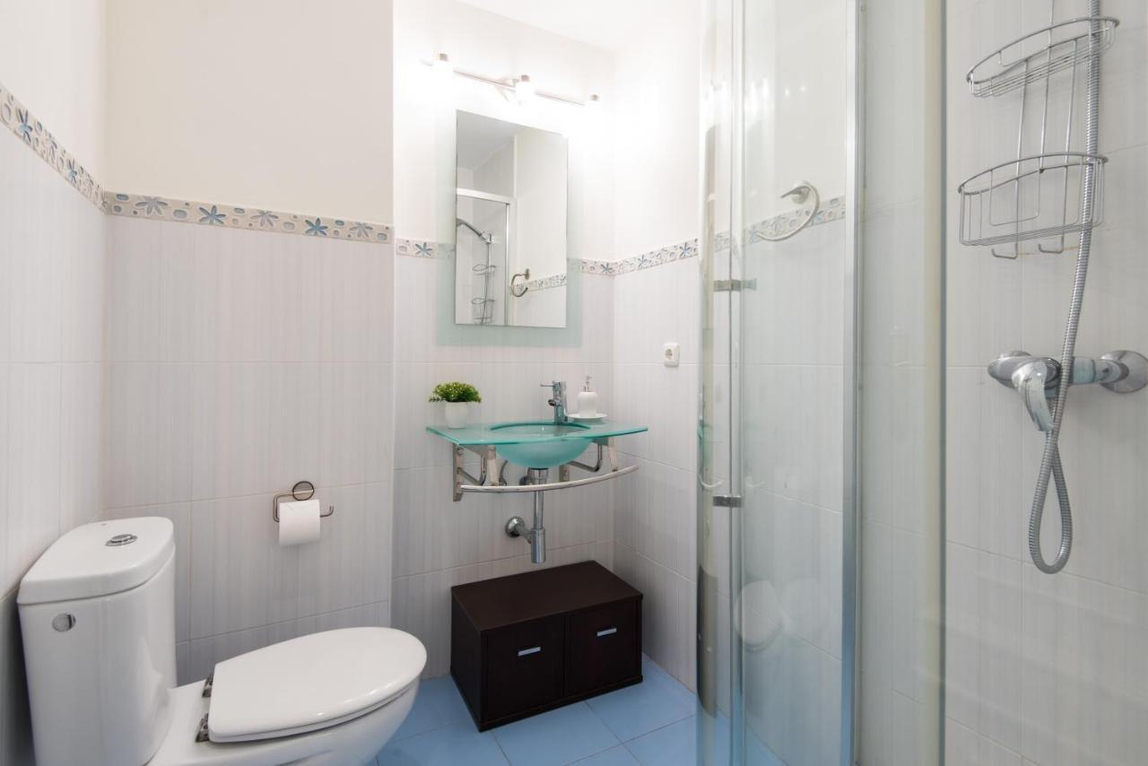 Rentandhomes Beachfront Marbella Center מראה חיצוני תמונה
