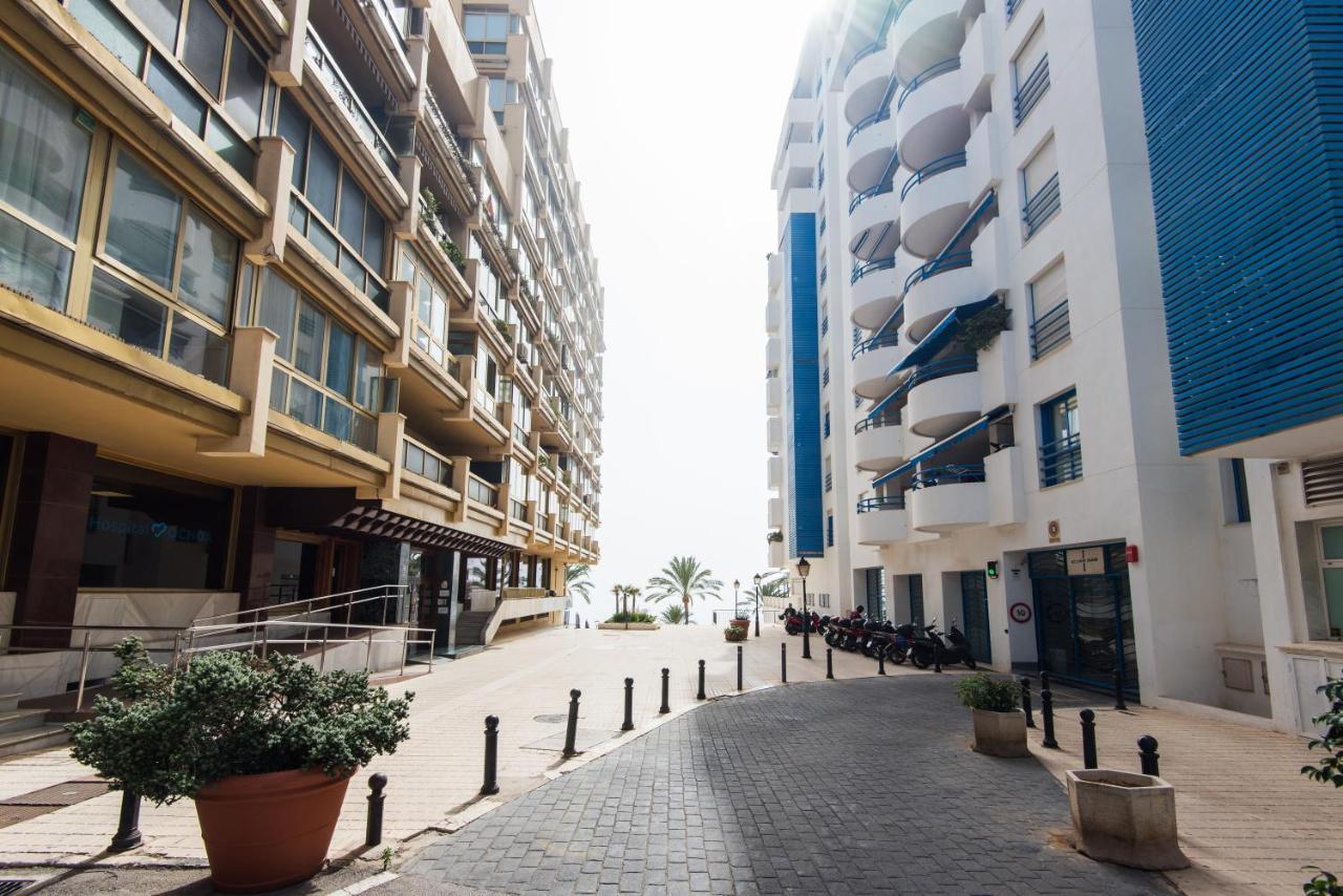 Rentandhomes Beachfront Marbella Center מראה חיצוני תמונה